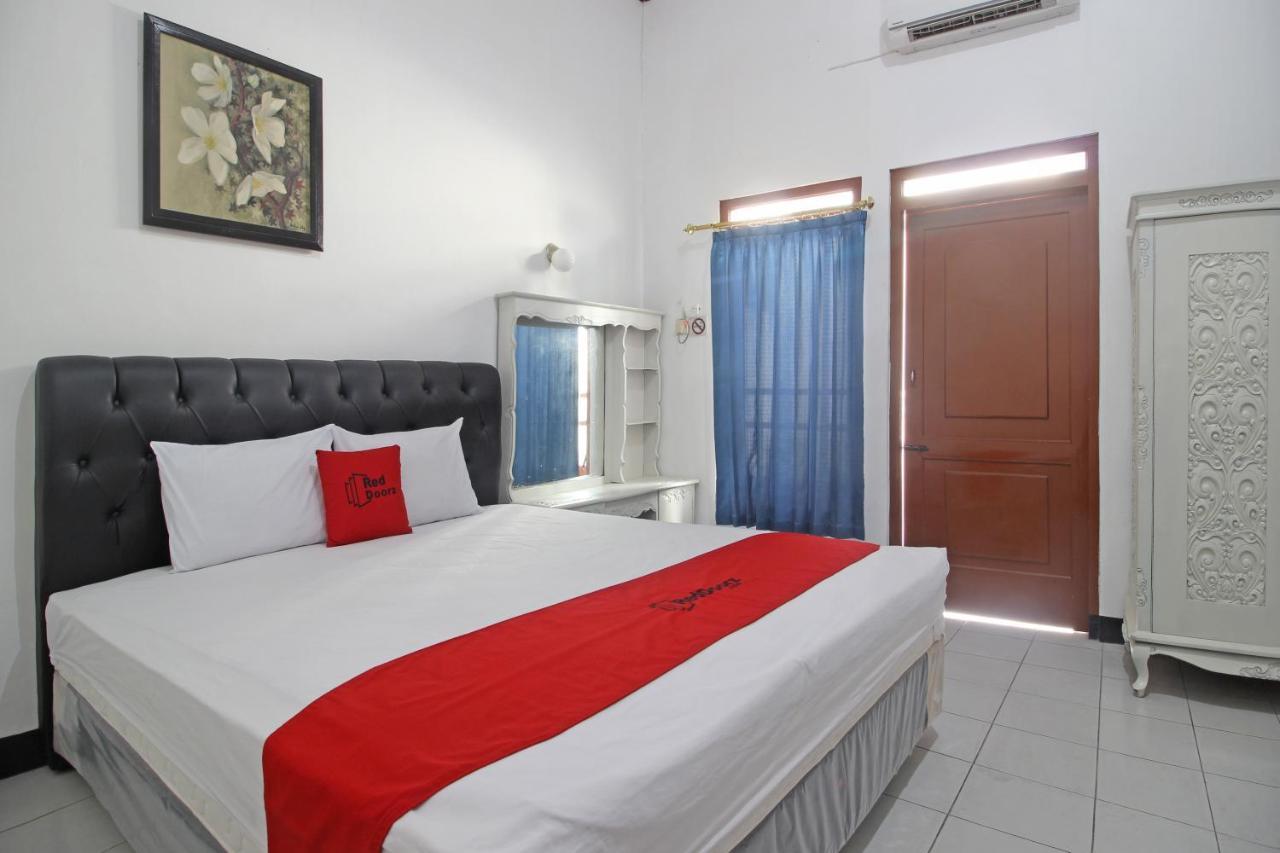 Reddoorz Plus @ Taman Siswa 3 Yogyakarta Exteriér fotografie