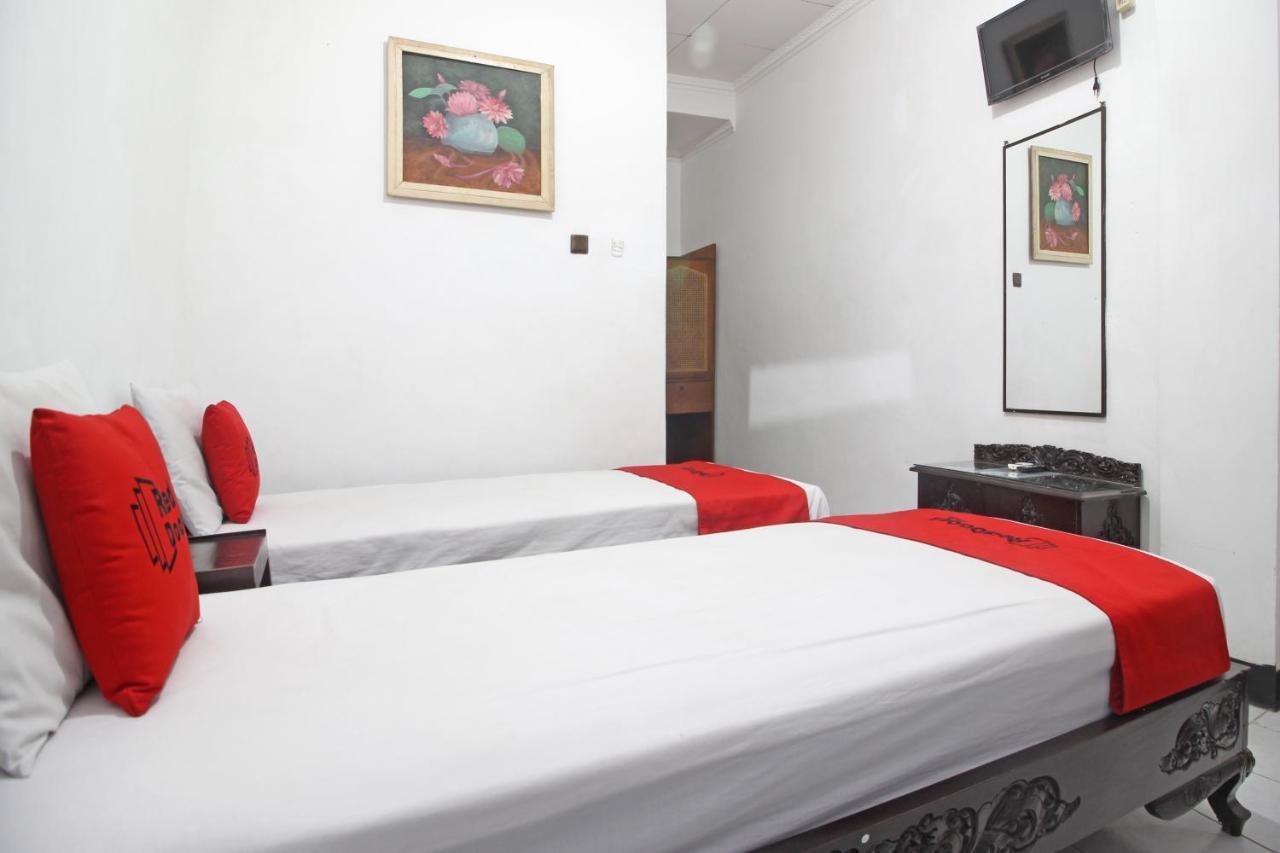 Reddoorz Plus @ Taman Siswa 3 Yogyakarta Exteriér fotografie
