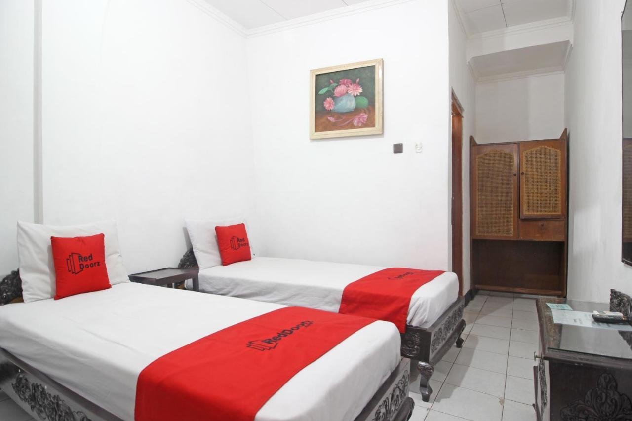 Reddoorz Plus @ Taman Siswa 3 Yogyakarta Exteriér fotografie